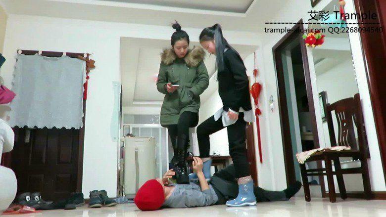 12侑主！媛媛！出演剧情暴打收服下贱的经理！