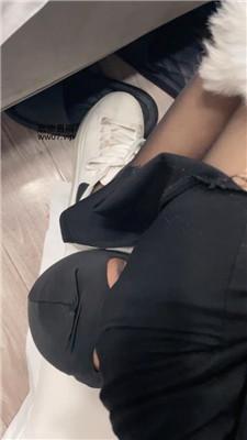 【沐沐大大】藤条抽-赏赐圣水-舔小白鞋黑丝 JS250224-18