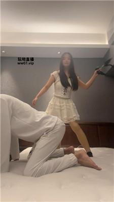 【球球】骑马狗爬-黑棉袜脚踩踏 bf52306