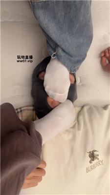 【猴哥】双S-姐妹花白袜脚跳踩 bf51356