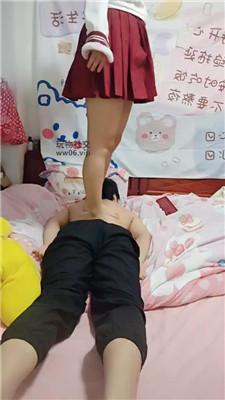 【广西木木】可爱小主坐狗背虐/踩踏 JS250109-26