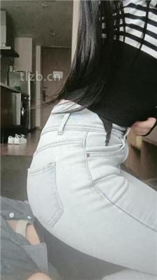 【苏州KK】白袜裸足恋足舔/坐脸窒息