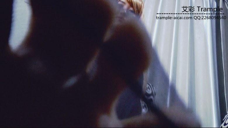 洋娃娃第一人称秀丝足