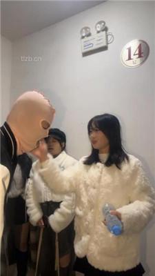 【狗哥】户外开发路人做S现场tj【完整版】