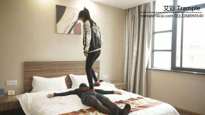 艺校学生美女的原味脏鞋