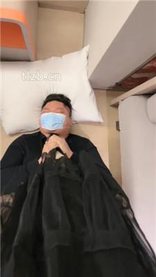 【奈奈】原味肉丝脚捂脸/脏短靴踩踏