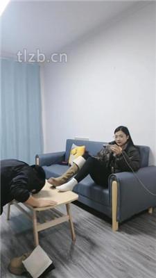 【尤尤子】跪舔超脏长靴/原味裸足