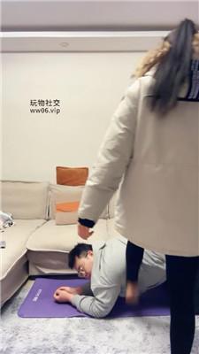 【埋汰】冲锋衣女神玉足蹂躏虐 JS250208-24