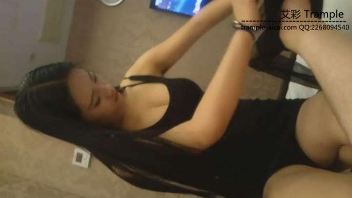 长腿美女技师的再次调教