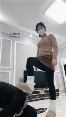 【优优sama】丝袜塞嘴/狂抽耳光/雪地靴踩踏/骑马 bf49366