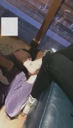 【VIVI】酒吧臭棉袜跺死贱狗