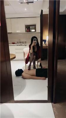 【米小唐】高跟黑丝踩踏虐乳 JS250106-26