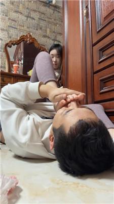 【艾斯】沉浸式-原味白袜玉足恋足狂舔 JS250105-11