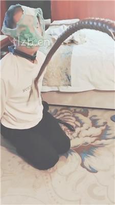 【美容院S】内裤套头/长靴踩虐/鞭打/转胯