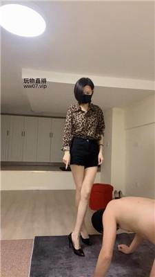 【冰卿】白领S羞辱脚下贱奴 bf50782