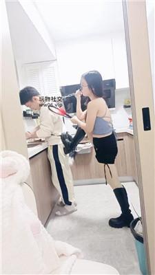 【南月女神】做不好家务就挨打 JS250217-15