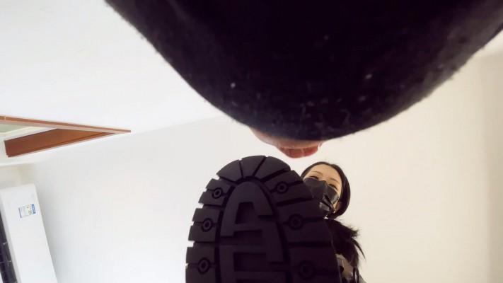 【婧児小主】【1080P】晓G审讯官桌刑处决践踏玩死囚犯 i 全语言双视 B2072