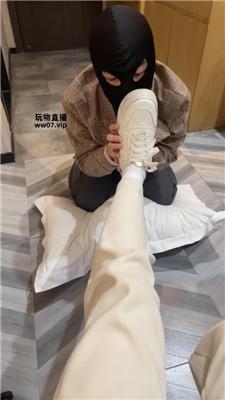 【沐沐】舔小白鞋棉袜-赏赐圣水 JS250331-7