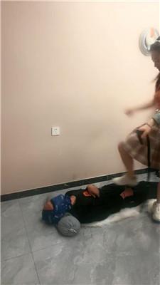 【夸梨】反绑贱奴暴力虐打踢踹【三视角版】 JS250419-12