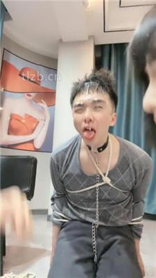 【桃幼幼】双S-暴力耳光/骑马骑脖/五花大绑/口水吐脸/坐脸窒息