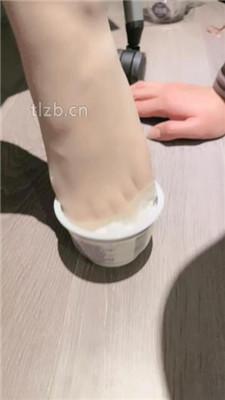 【清禾】脚底踩踏喂食/骑马/肉丝舔脚丫