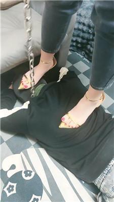 【判官兔主】高跟踩踏-近距离舔脏鞋 JS250323-22