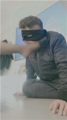 【甜沁】桌底视角-长靴黑丝碾压踩【双视角版】 bf49202