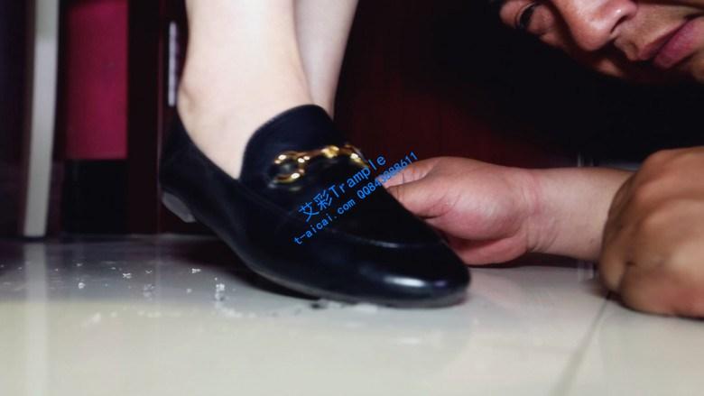 冷天使女王的口水盛宴