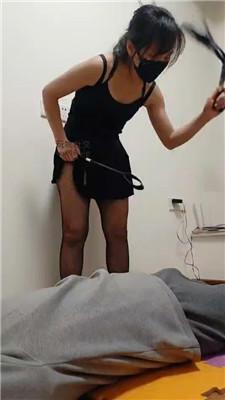 【思纯】鞭打/高跟网袜踩虐蹂躏 JS250107-3