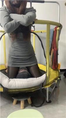 【And】黑丝踩虐蹦床奴才 JS250111-58