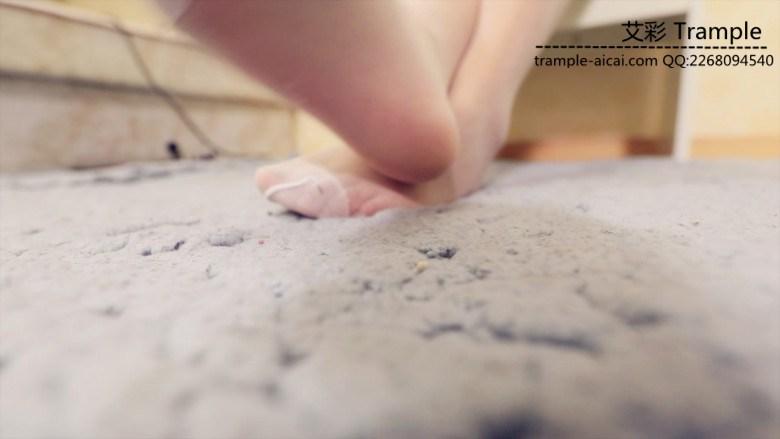 女巨人透明丝袜pov