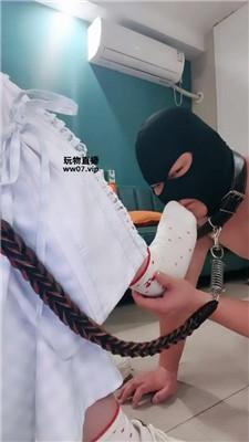 【尊欲】赏赐圣水-舔脏鞋白棉袜 JS250507-36