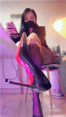 【小妮】黑丝美臀诱惑羞辱    250411-29