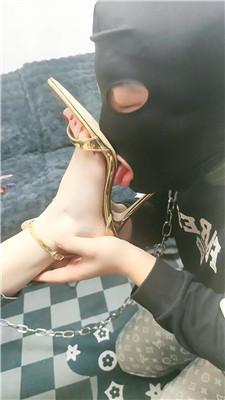 【判官兔主】高跟踩踏-近距离舔脏鞋 JS250323-22