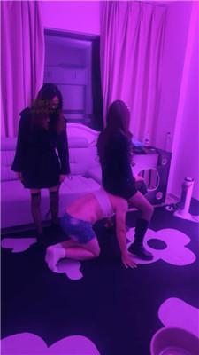 【婉心】双S姐妹花轮流羞辱贱奴【双视角版】 JS250223-25