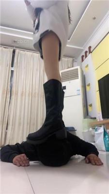 【苏西】裸足全体重踩踏/短靴踩狗头/提档