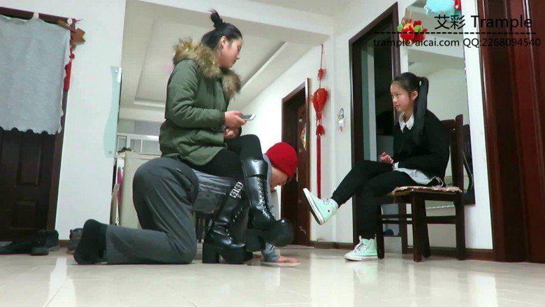 侑主！媛媛！出演收服嚣张的班主任（终）骑乘踩脸！