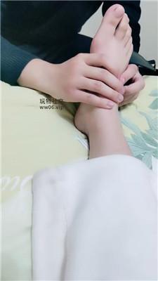 【莹s】裸足恋足狂舔 JS250217-31