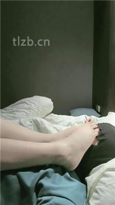 【樊樊】手脚并用插嘴深喉