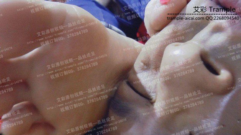 00后邻家大侄女-脚真香