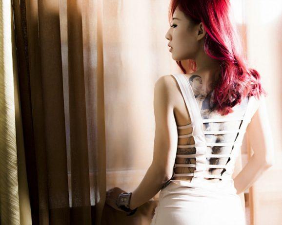 重创挑食家奴 极其暴力