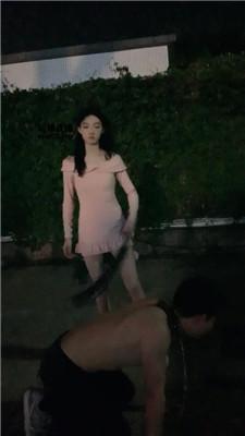 【千千】超美艺校女神-户外遛狗 bf51352