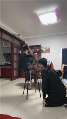 【曦颜】超诱惑绿帽老公做奴 JS250204-17