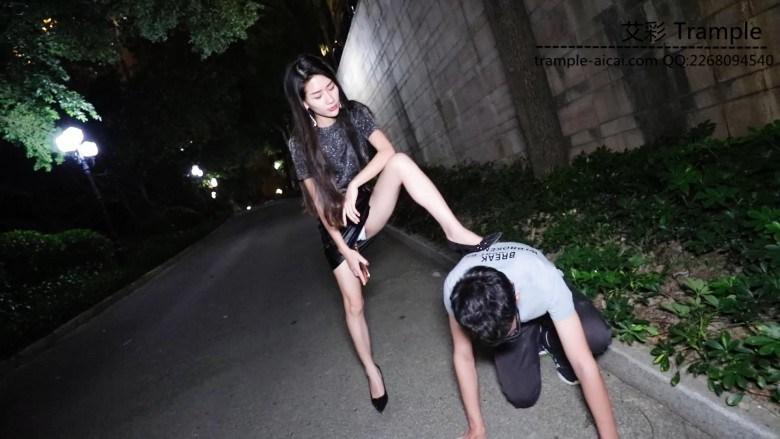 〖H.P.L栖心之栈〗—芷晴深夜羞辱醉汉