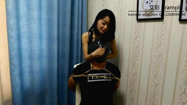 湘香女王处死黑帮叛徒