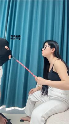 【辣辣BB】拍子虐打教训贱奴 JS250325-25