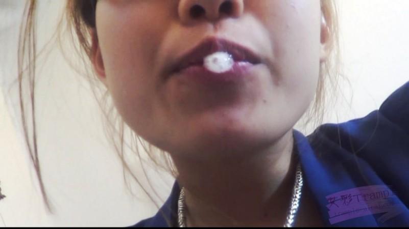 黑冰S 踩脸吐痰暴虐贱货2