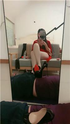 【希尔瓦娜】家奴伺候脚垫羞辱圣水 JS250301-18