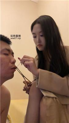 【牙乖乖】漂亮小姐姐的脚下奴 JS250303-41