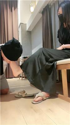 【妈咪菲】女神S-捆绑老师重度鞭打 JS250514-18